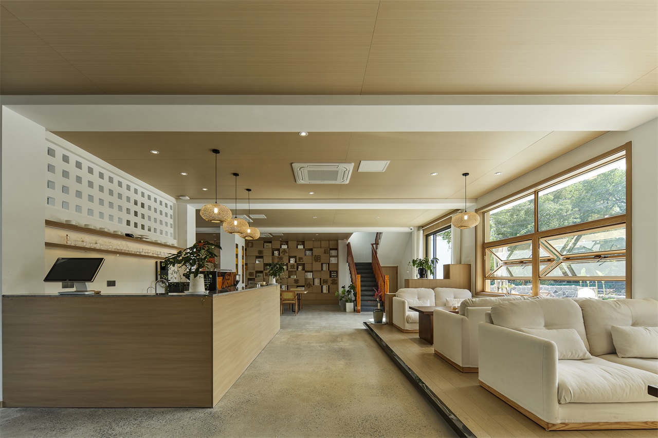 甘溪会客厅 (2).jpg